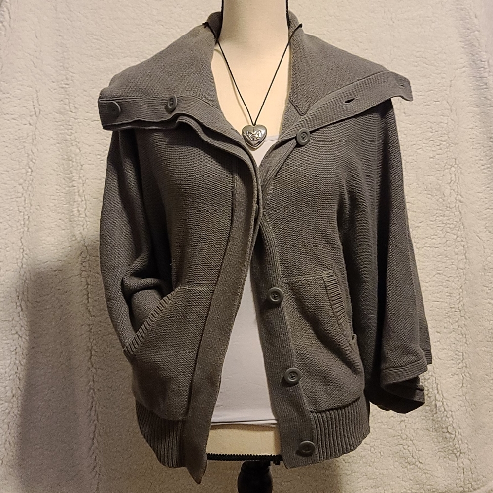Elle button up sweater